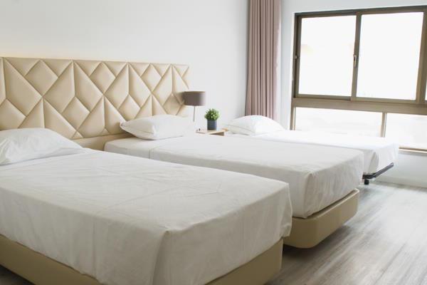 Wot Costa Da Caparica Hotel ภายนอก รูปภาพ