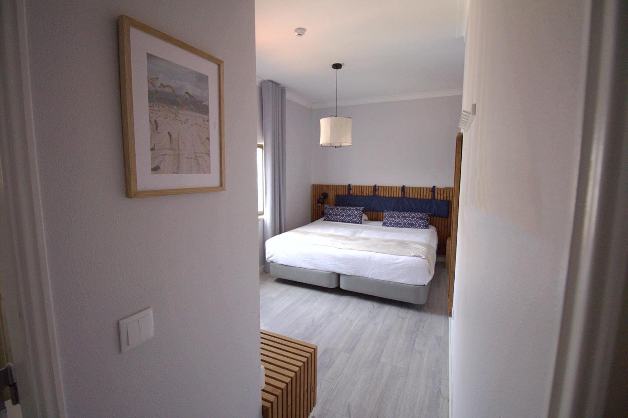 Wot Costa Da Caparica Hotel ภายนอก รูปภาพ