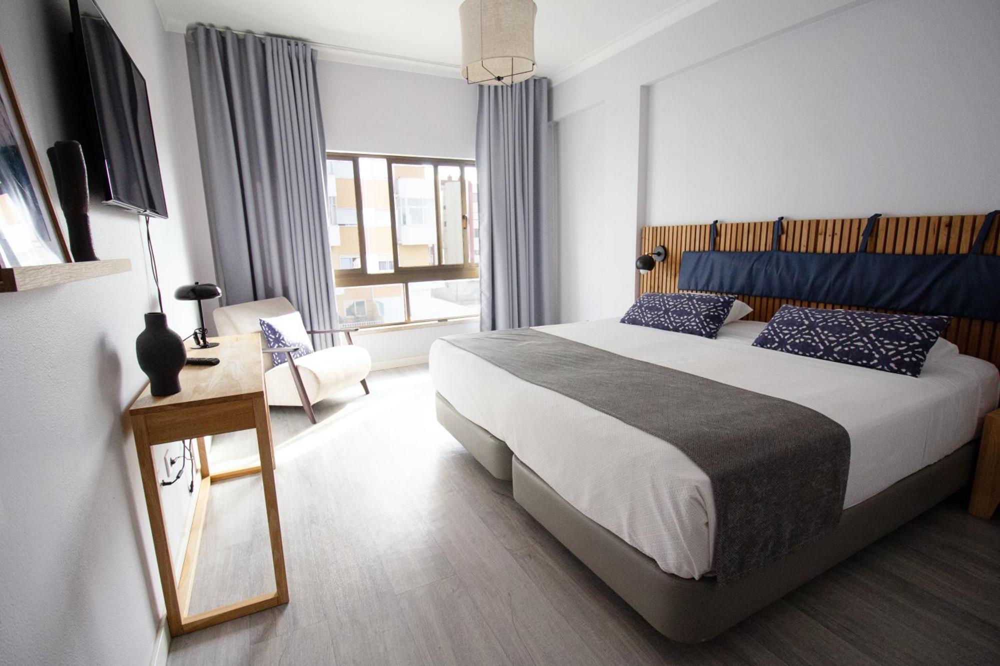 Wot Costa Da Caparica Hotel ภายนอก รูปภาพ