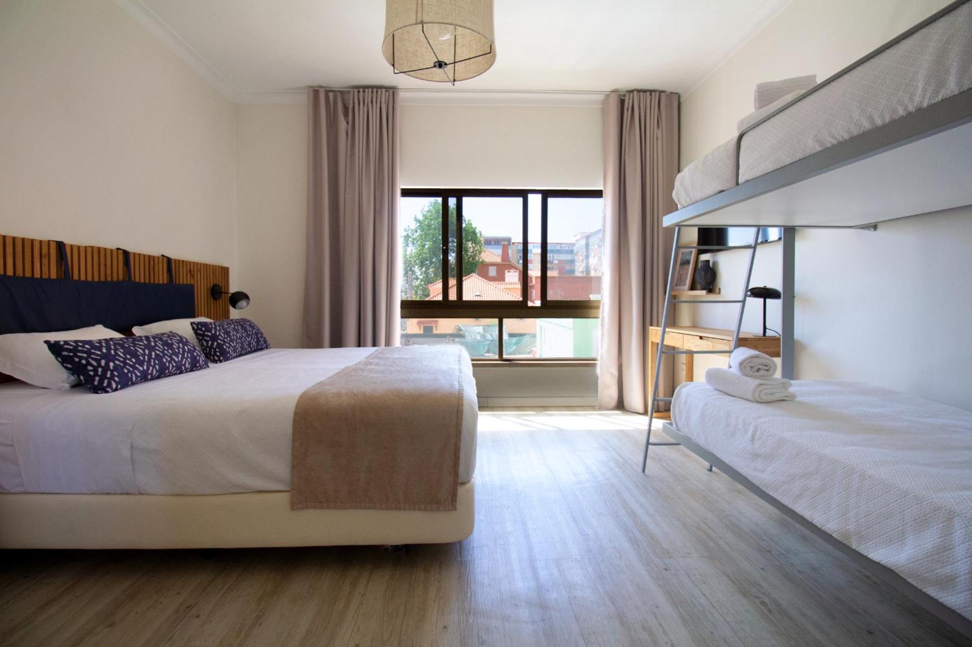 Wot Costa Da Caparica Hotel ภายนอก รูปภาพ