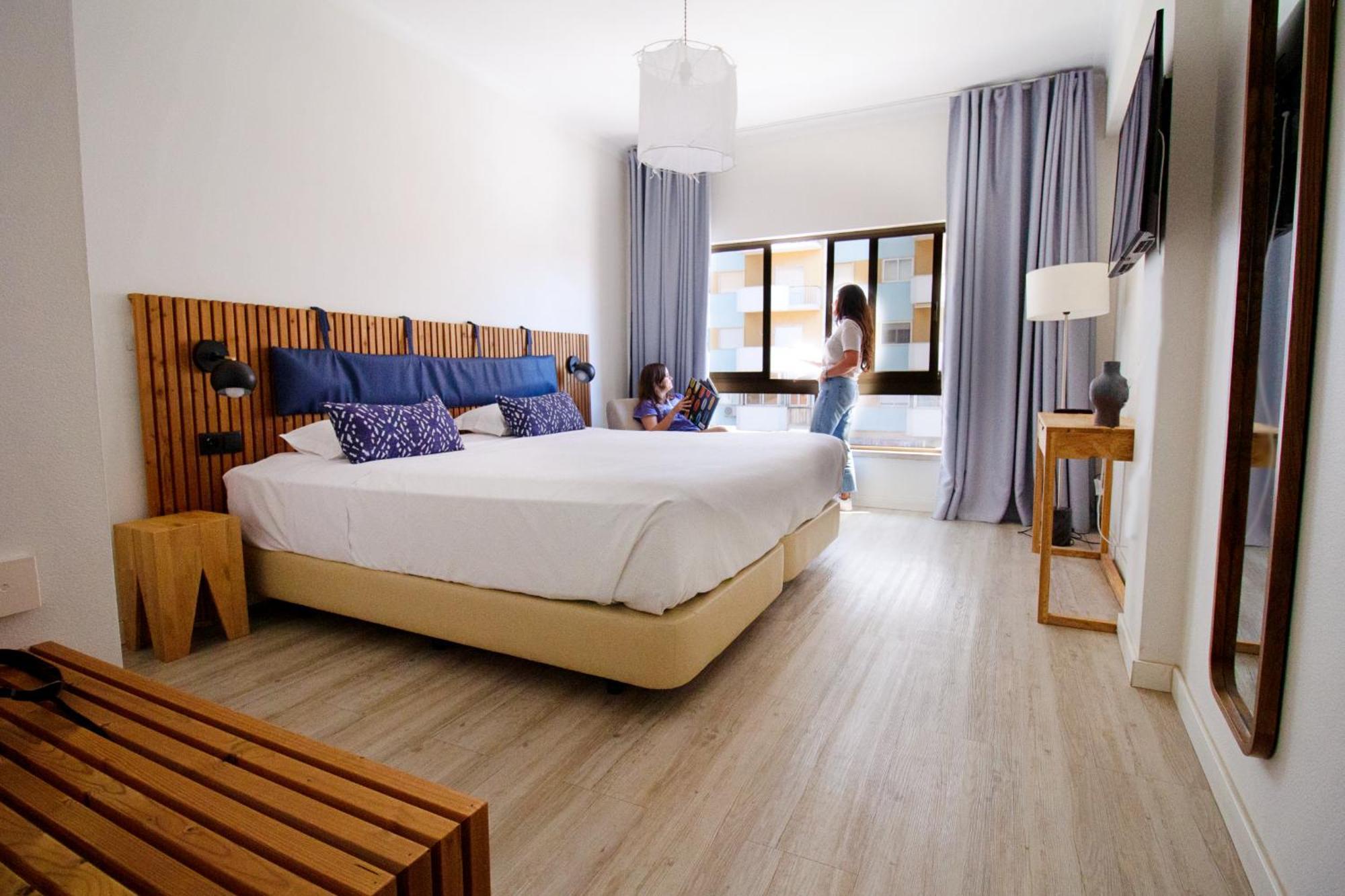 Wot Costa Da Caparica Hotel ภายนอก รูปภาพ