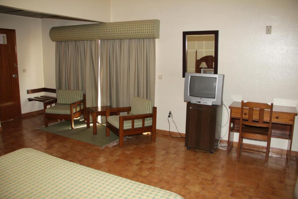 Wot Costa Da Caparica Hotel ภายนอก รูปภาพ